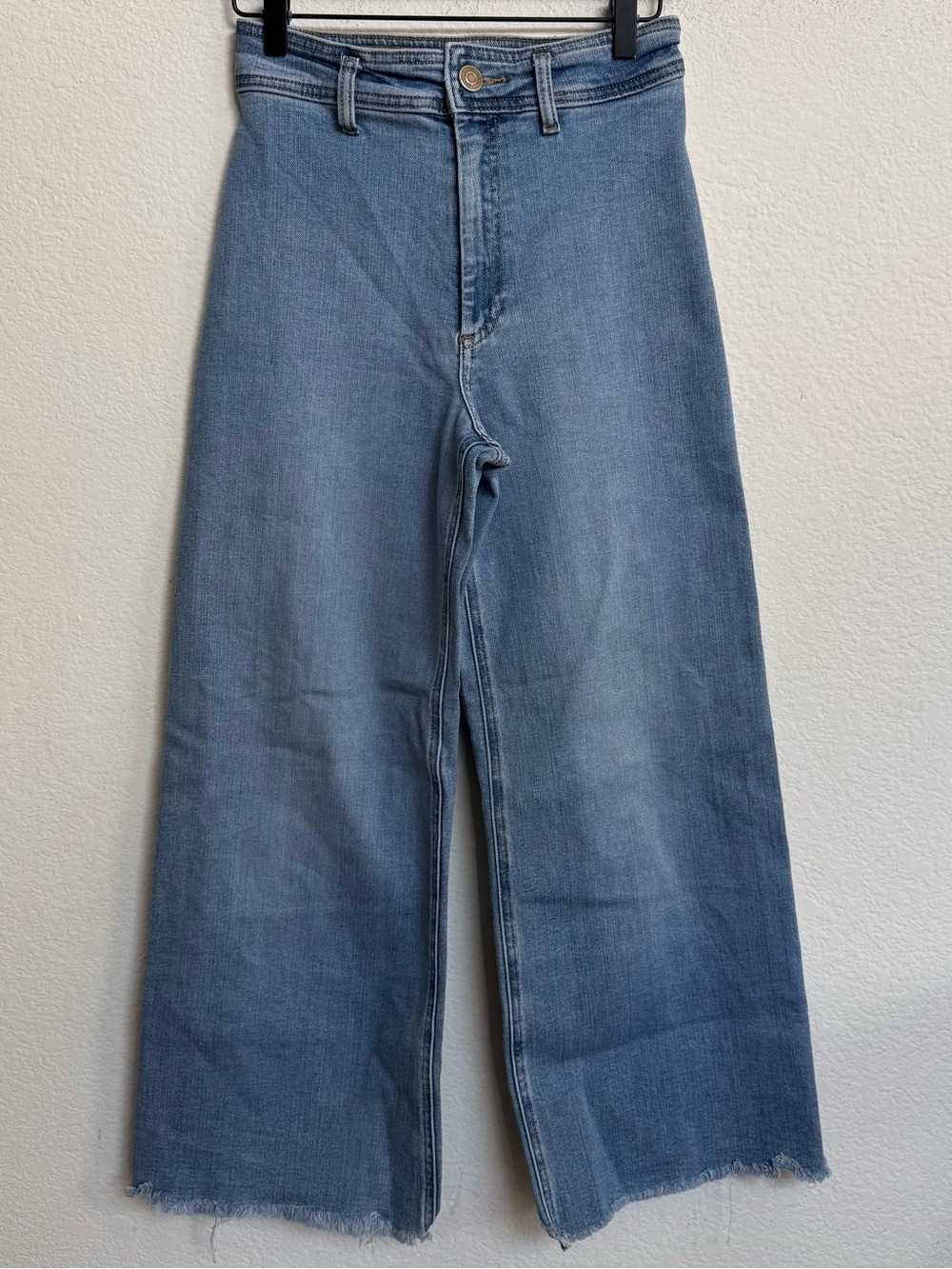 ZARA High Rise Marine Straight Wide Leg Jeans Light Wash Raw Hem Size 4 / 36